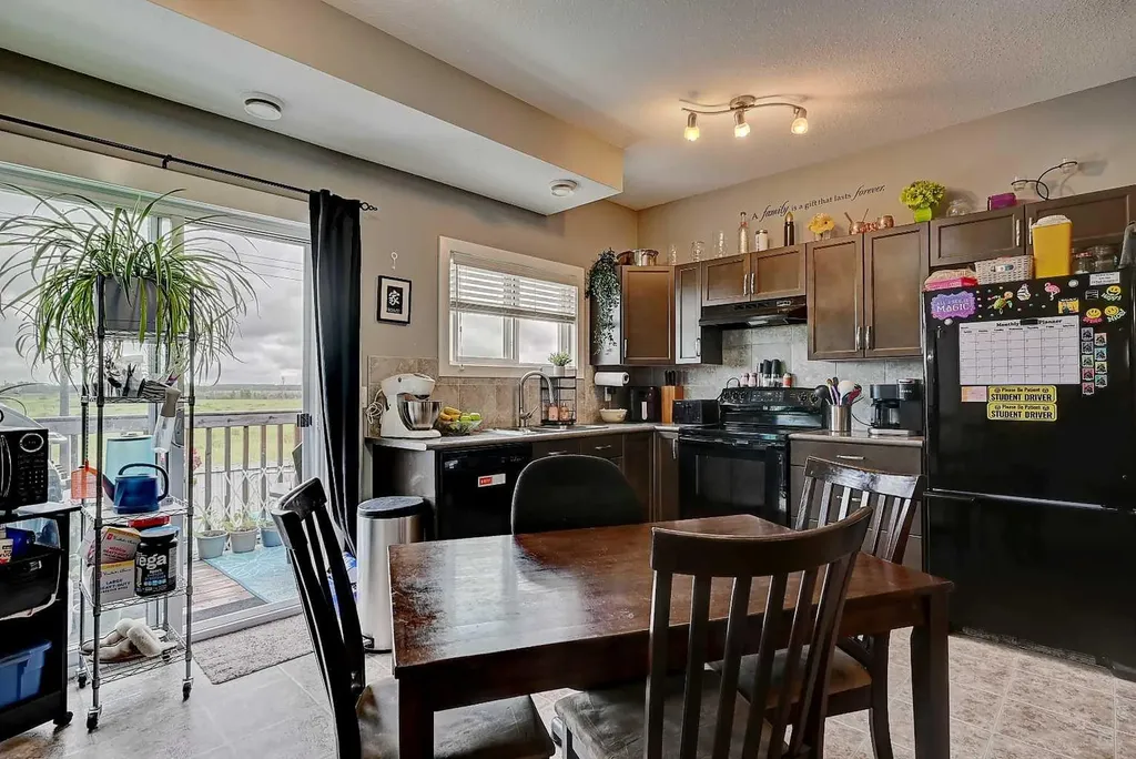 9501 88 Street Grande Prairie AB T8X 0H2