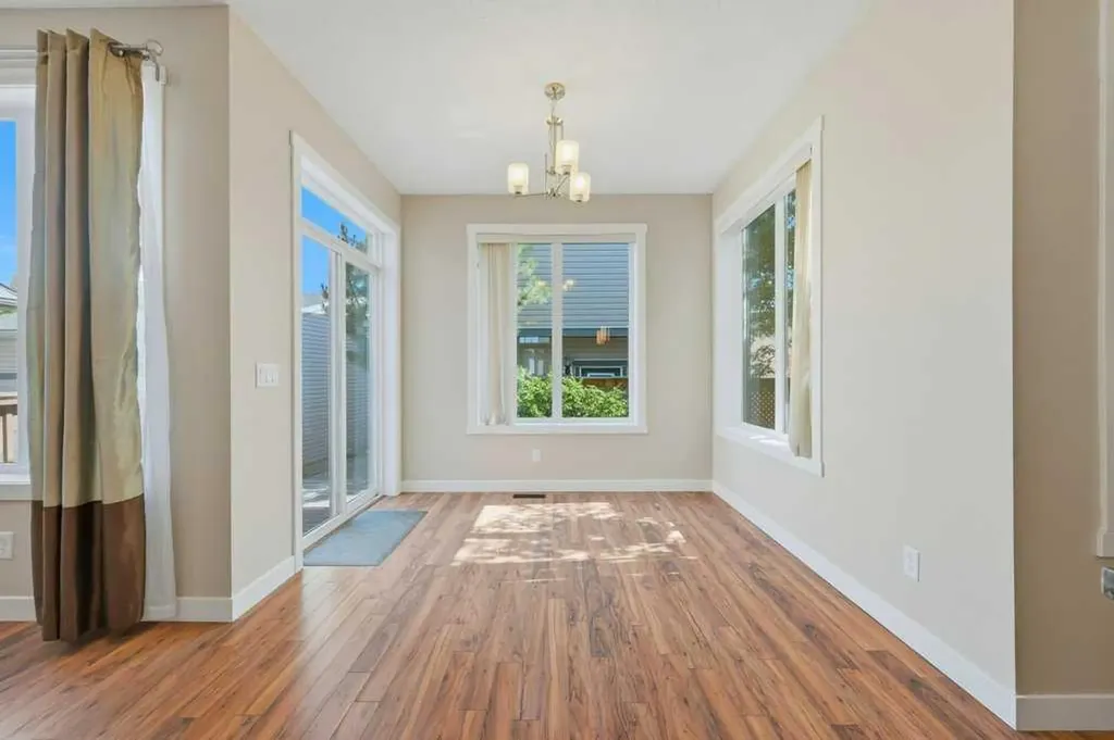 98 Elgin Meadows Circle SE Calgary AB T2Z3H9