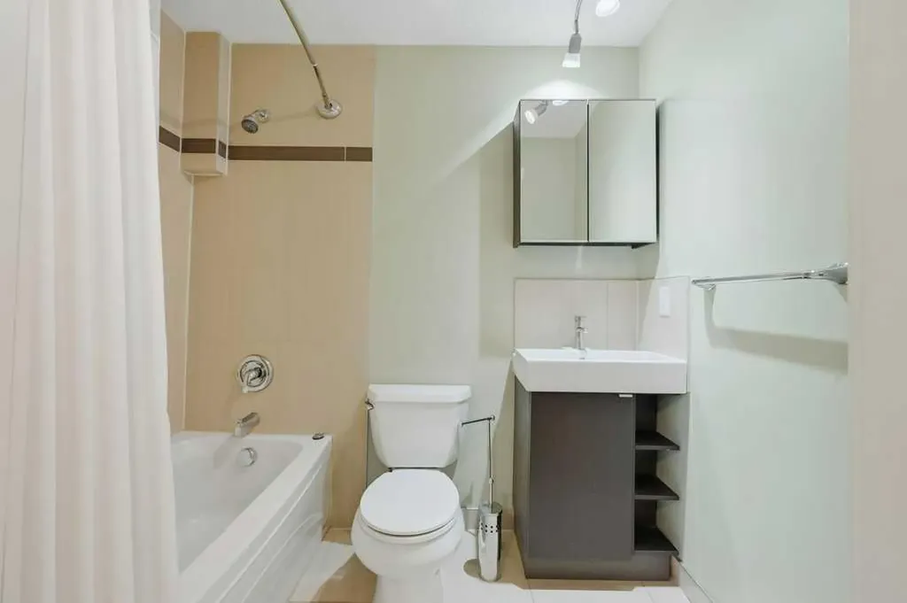 98 Elgin Meadows Circle SE Calgary AB T2Z3H9