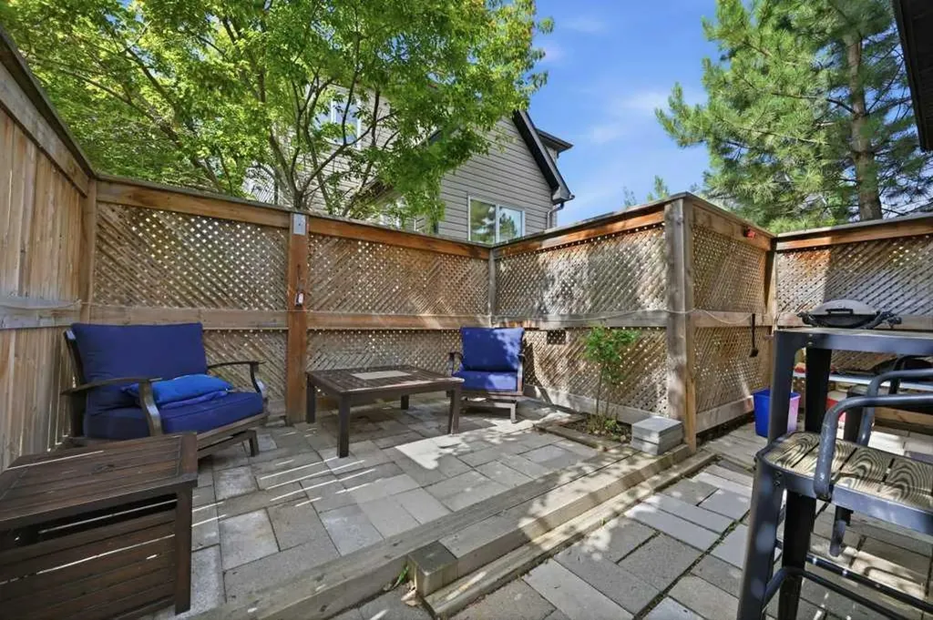 98 Elgin Meadows Circle SE Calgary AB T2Z3H9