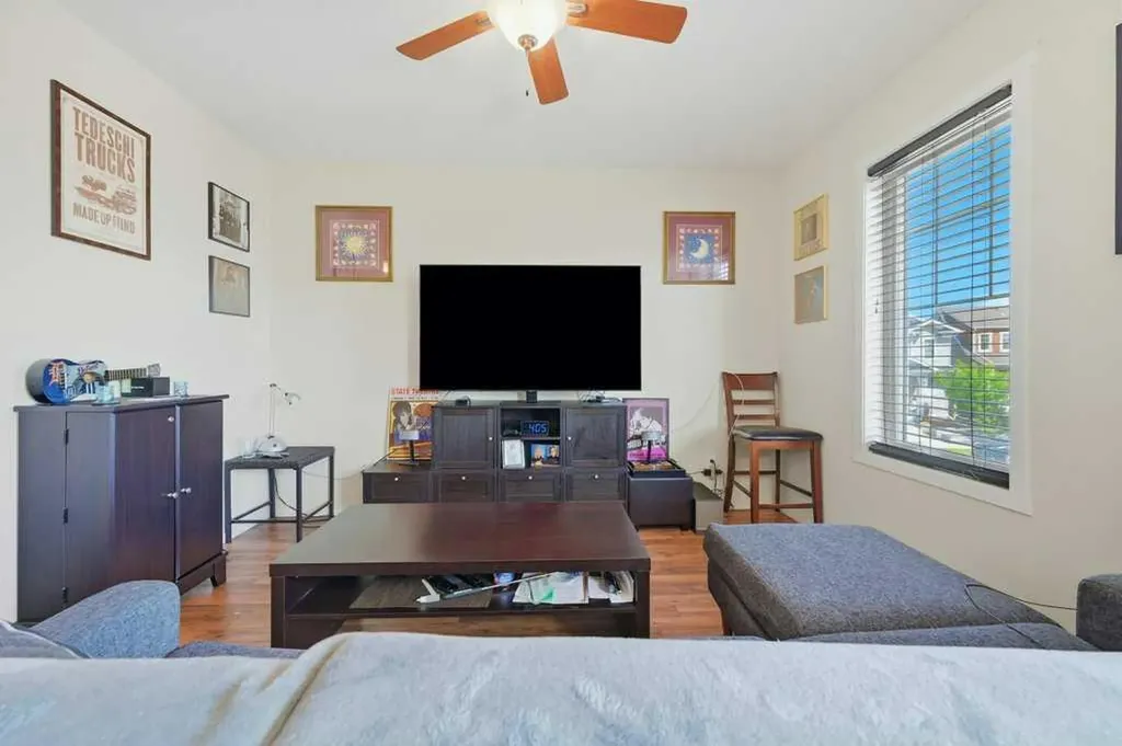 98 Elgin Meadows Circle SE Calgary AB T2Z3H9