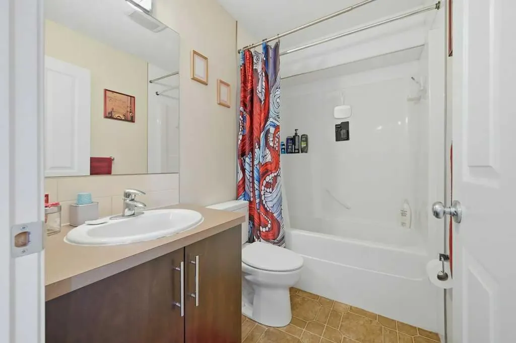 98 Elgin Meadows Circle SE Calgary AB T2Z3H9