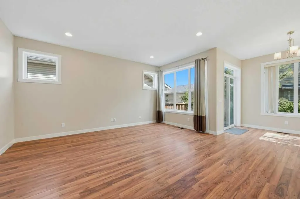 98 Elgin Meadows Circle SE Calgary AB T2Z3H9