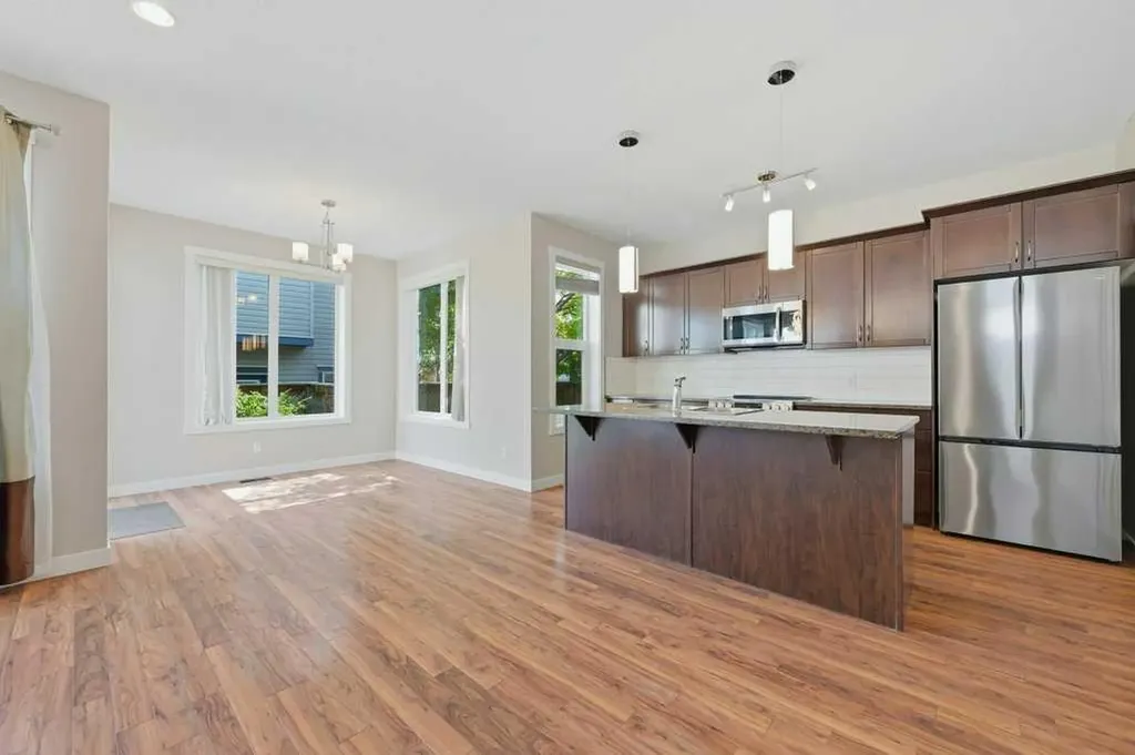 98 Elgin Meadows Circle SE Calgary AB T2Z3H9