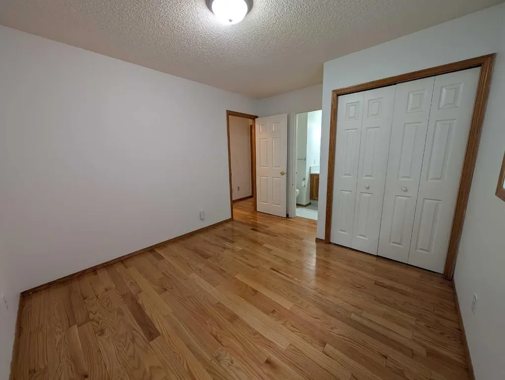 151 Taracove Estate Drive NE Calgary AB T3J 4R1