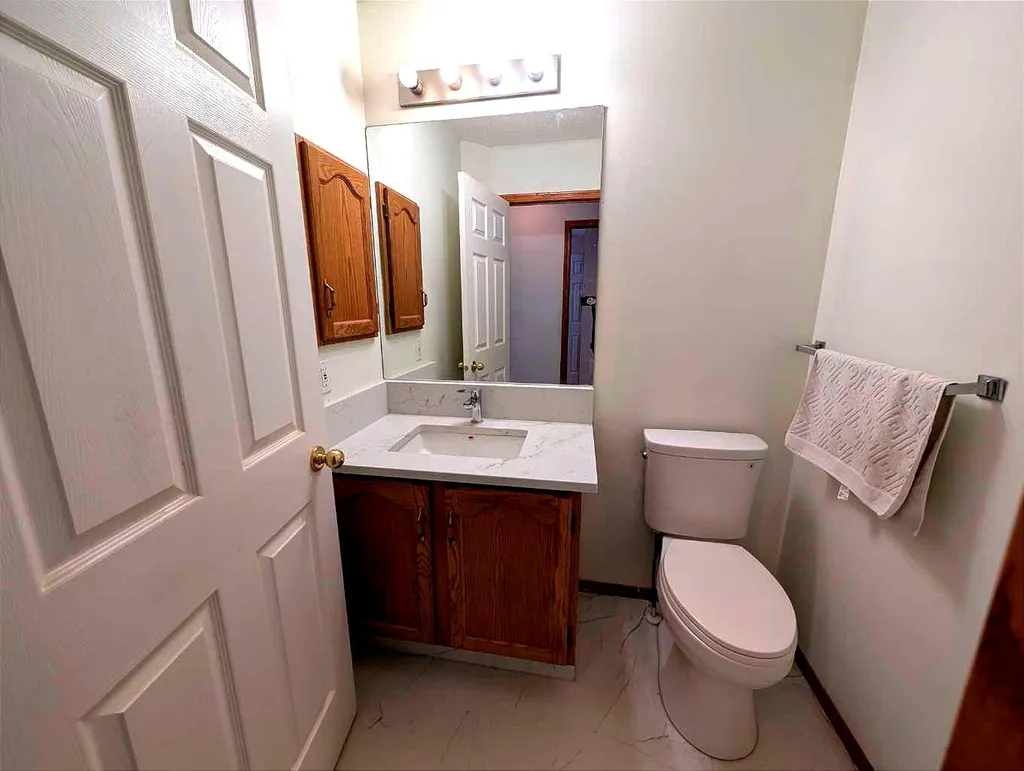 151 Taracove Estate Drive NE Calgary AB T3J 4R1