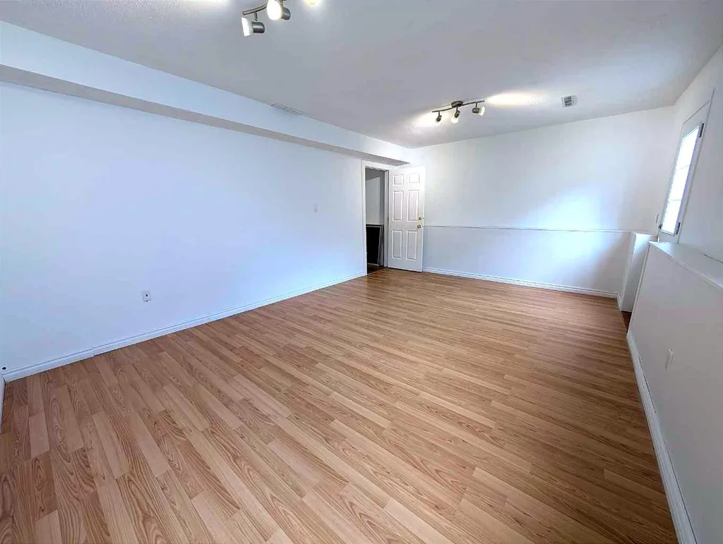 151 Taracove Estate Drive NE Calgary AB T3J 4R1