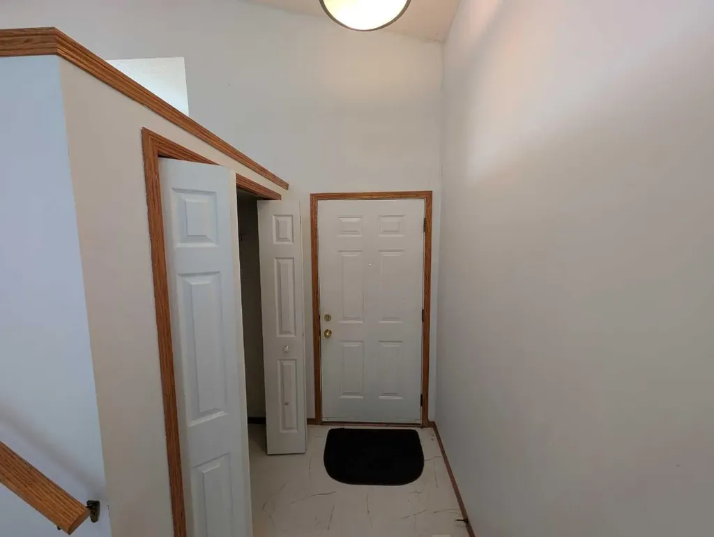 151 Taracove Estate Drive NE Calgary AB T3J 4R1