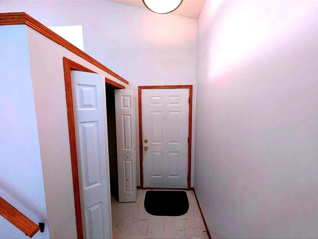 151 Taracove Estate Drive NE Calgary AB T3J 4R1