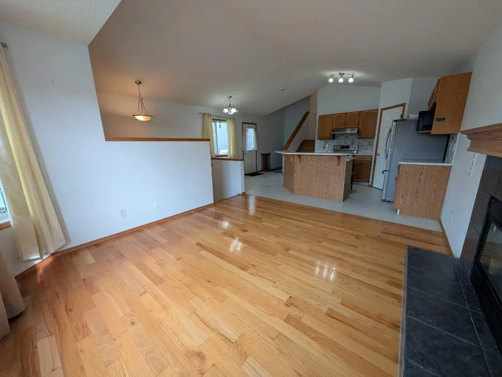 151 Taracove Estate Drive NE Calgary AB T3J 4R1