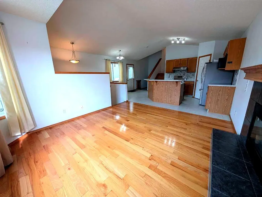 151 Taracove Estate Drive NE Calgary AB T3J 4R1