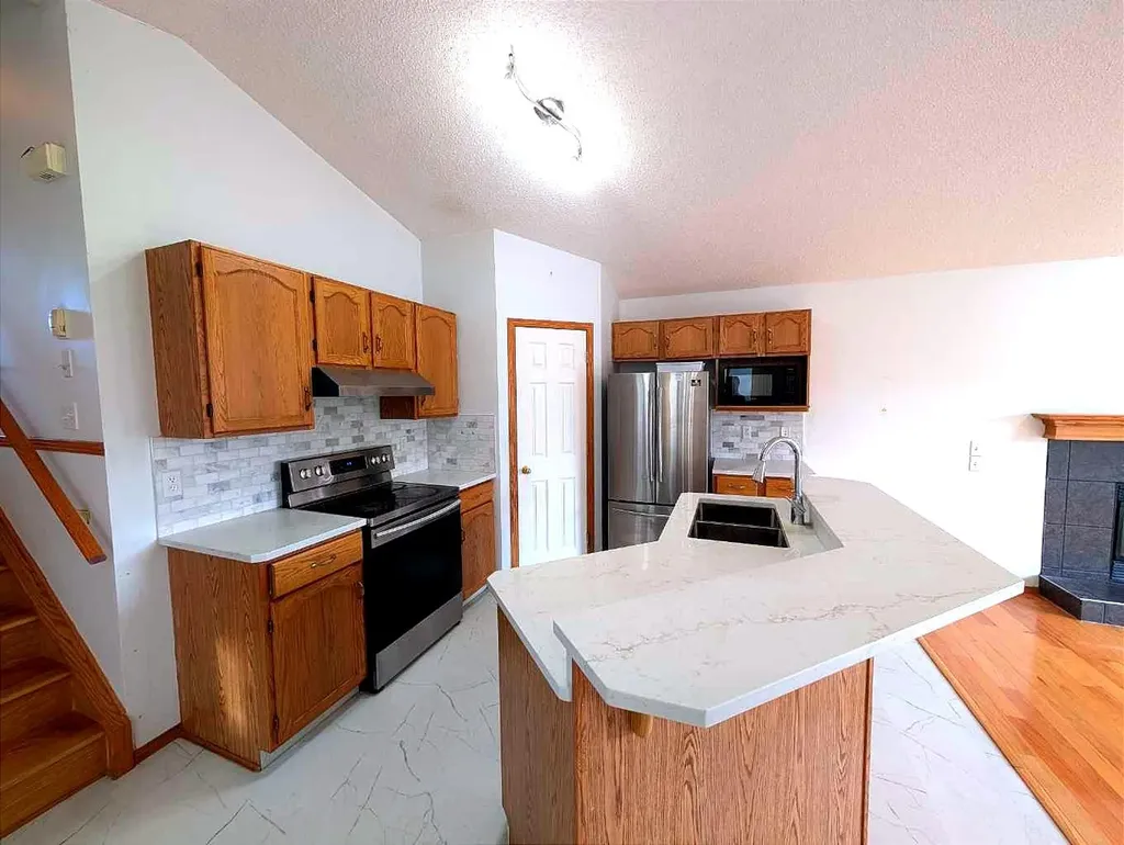 151 Taracove Estate Drive NE Calgary AB T3J 4R1