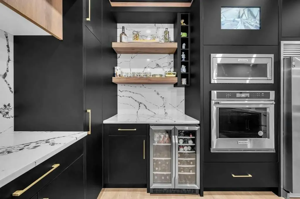 95 Saddlepeace Way NE Calgary AB T3J2J5
