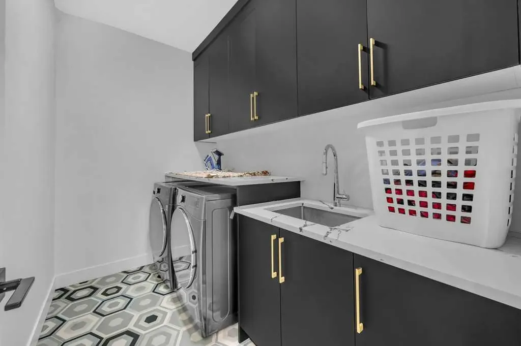 95 Saddlepeace Way NE Calgary AB T3J2J5
