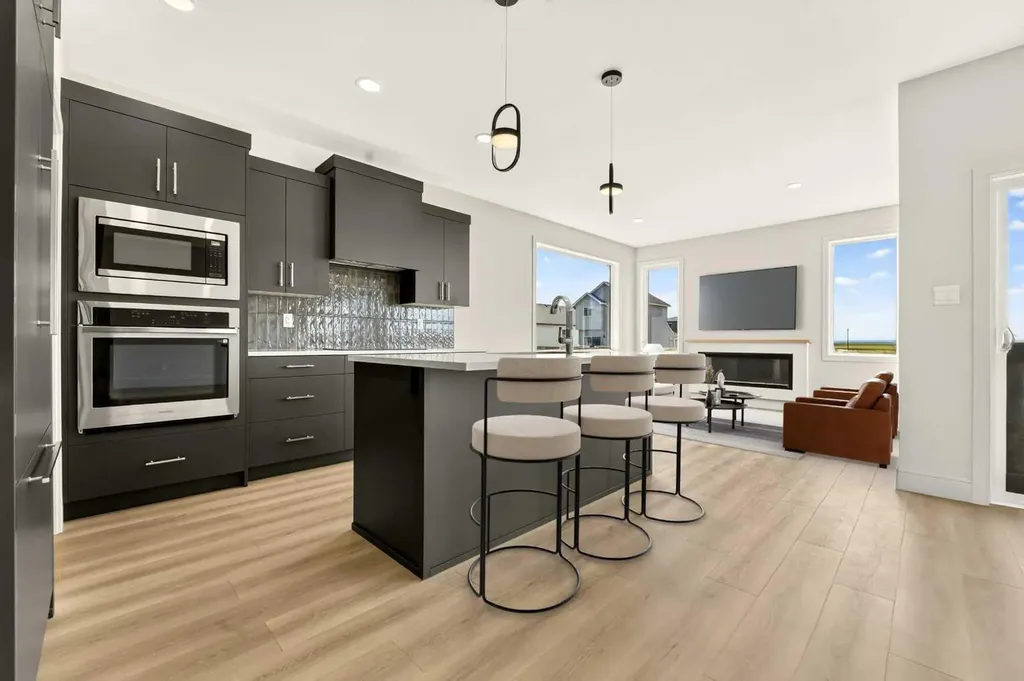 94 Miners Road W Lethbridge AB T1J 5W6