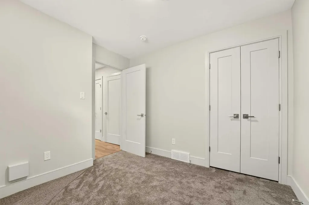 94 Miners Road W Lethbridge AB T1J 5W6
