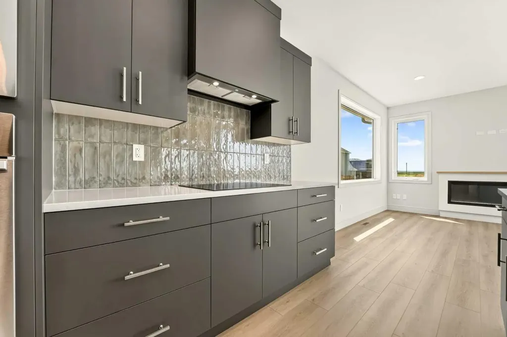 94 Miners Road W Lethbridge AB T1J 5W6