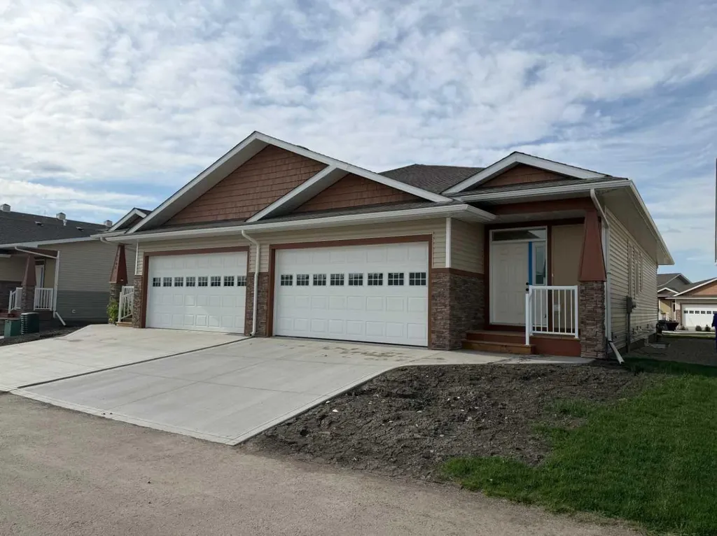 4403 67a Avenue Olds AB T4H0B7