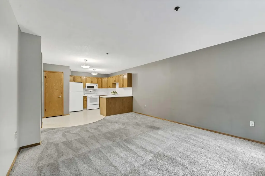 22 Park Meadows Drive SE Medicine Hat AB T1B4E8