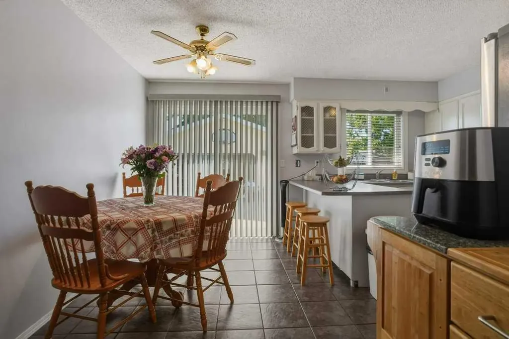 8901 94 Avenue Fort Saskatchewan AB T8L 1B3