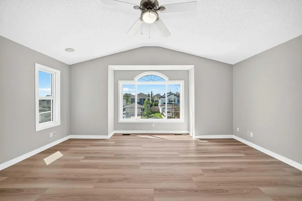 12915 Coventry Hills Way NE Calgary AB T3K 5L4