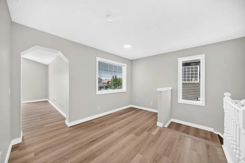 12915 Coventry Hills Way NE Calgary AB T3K 5L4