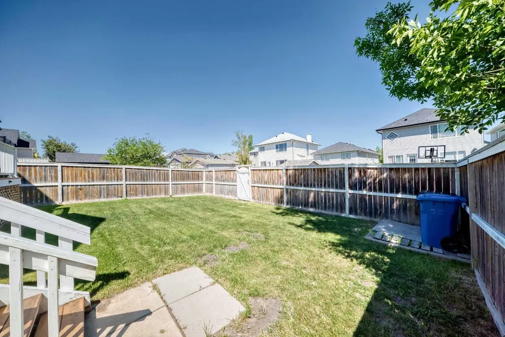 12915 Coventry Hills Way NE Calgary AB T3K 5L4
