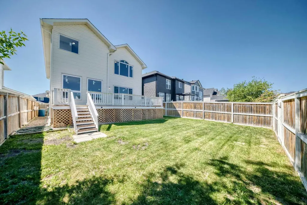 12915 Coventry Hills Way NE Calgary AB T3K 5L4