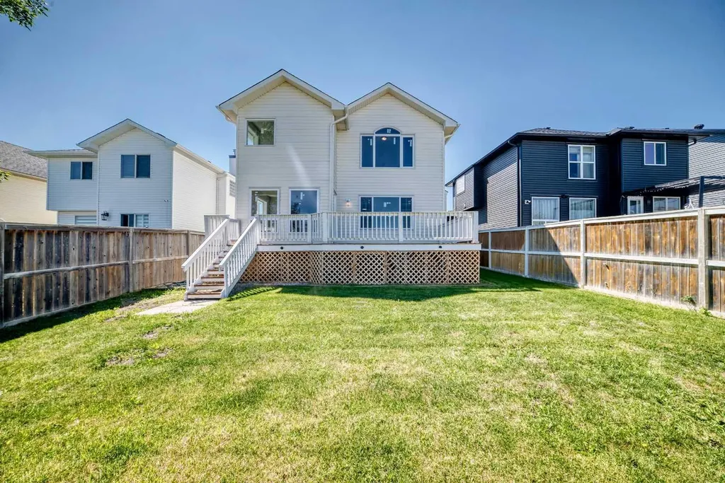 12915 Coventry Hills Way NE Calgary AB T3K 5L4