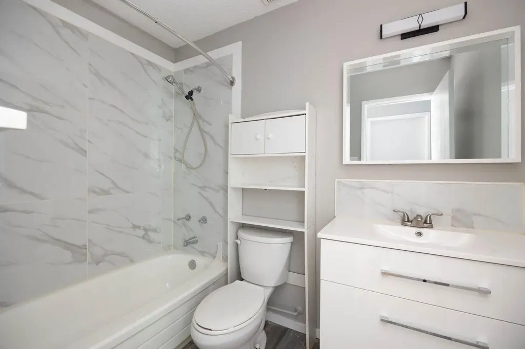 185 Eymundson Road Fort Mcmurray AB T9H 4A4