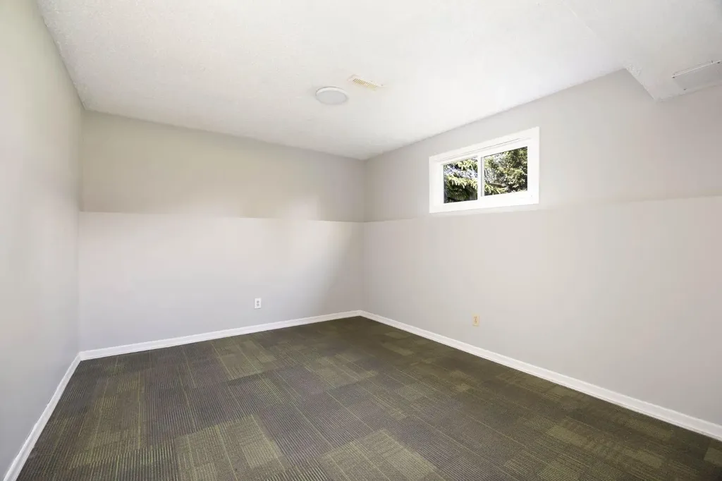 185 Eymundson Road Fort Mcmurray AB T9H 4A4