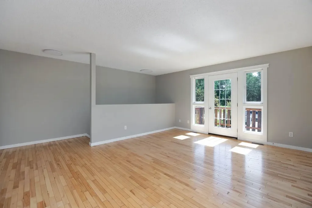 185 Eymundson Road Fort Mcmurray AB T9H 4A4
