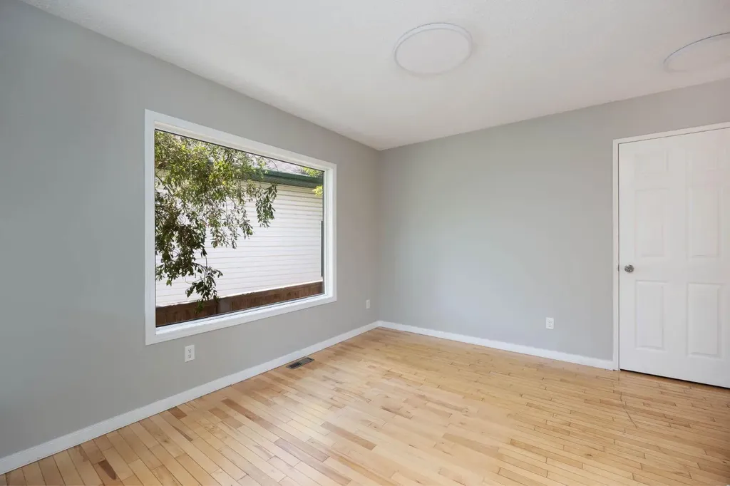 185 Eymundson Road Fort Mcmurray AB T9H 4A4