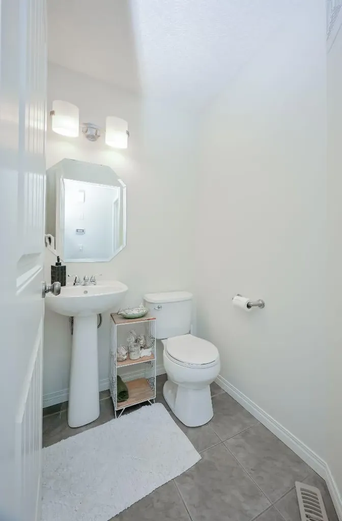 8530 102 Avenue Grande Prairie AB T8X0B5