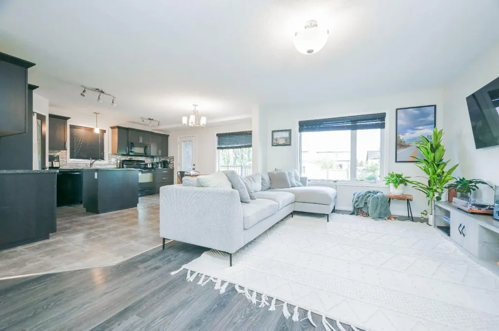 8530 102 Avenue Grande Prairie AB T8X0B5