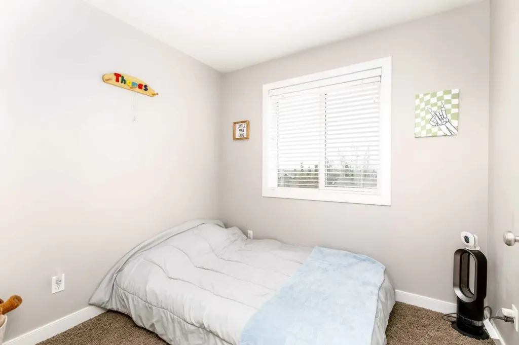 92 Bowman Circle Sylvan Lake AB T4S0H7