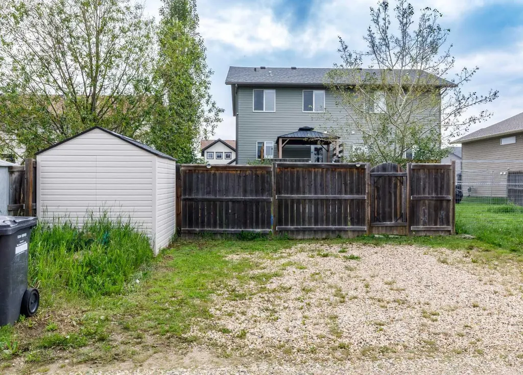 92 Bowman Circle Sylvan Lake AB T4S0H7