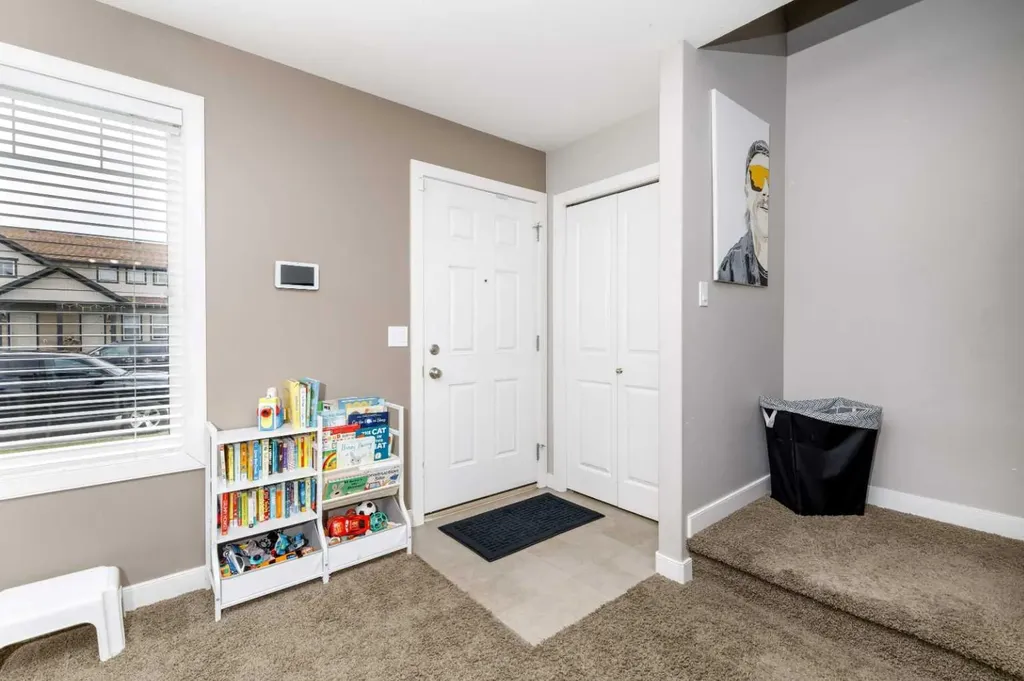 92 Bowman Circle Sylvan Lake AB T4S0H7