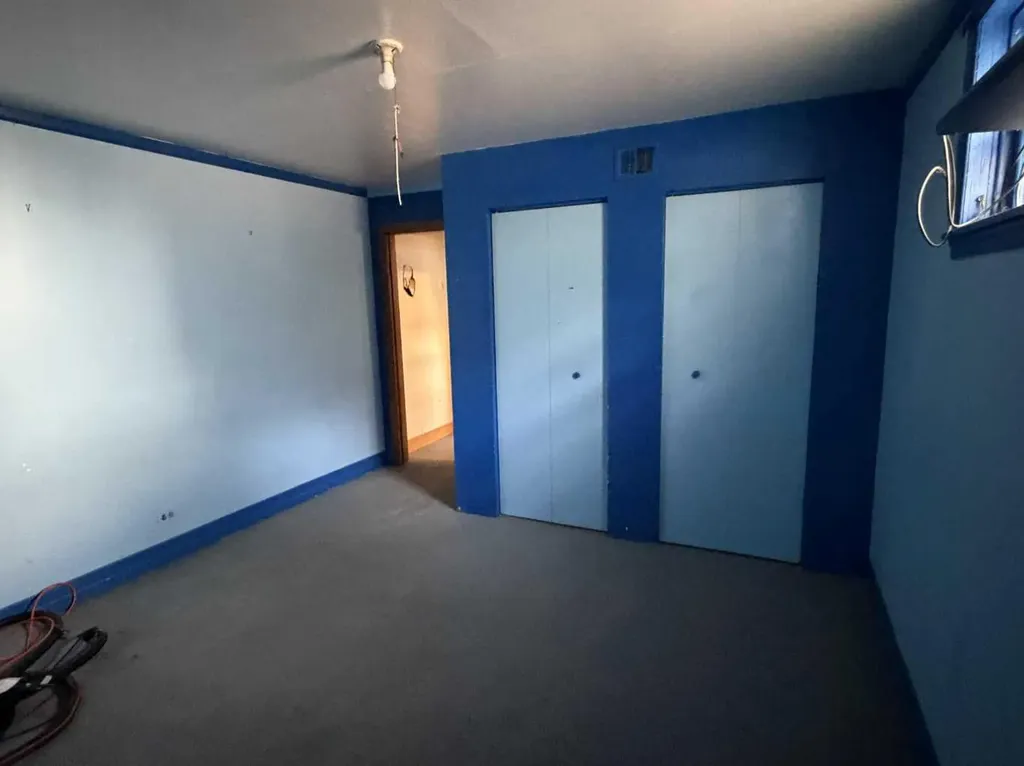 4824 52 Avenue Taber AB T1G 1H6