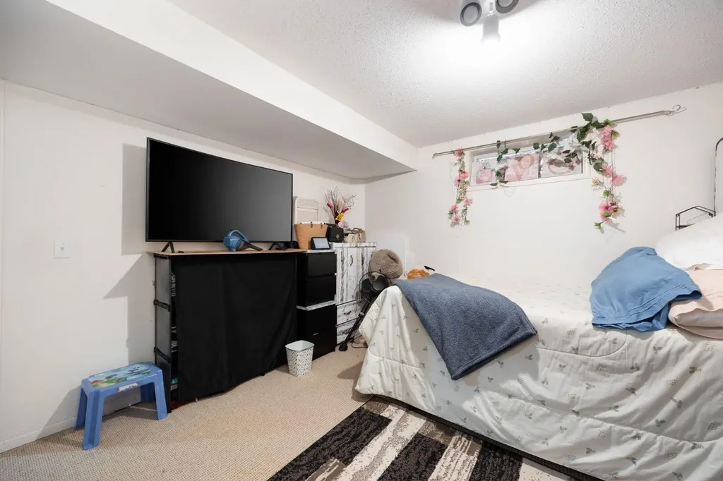 193 Eymundson Road Fort Mcmurray AB T9H4N1