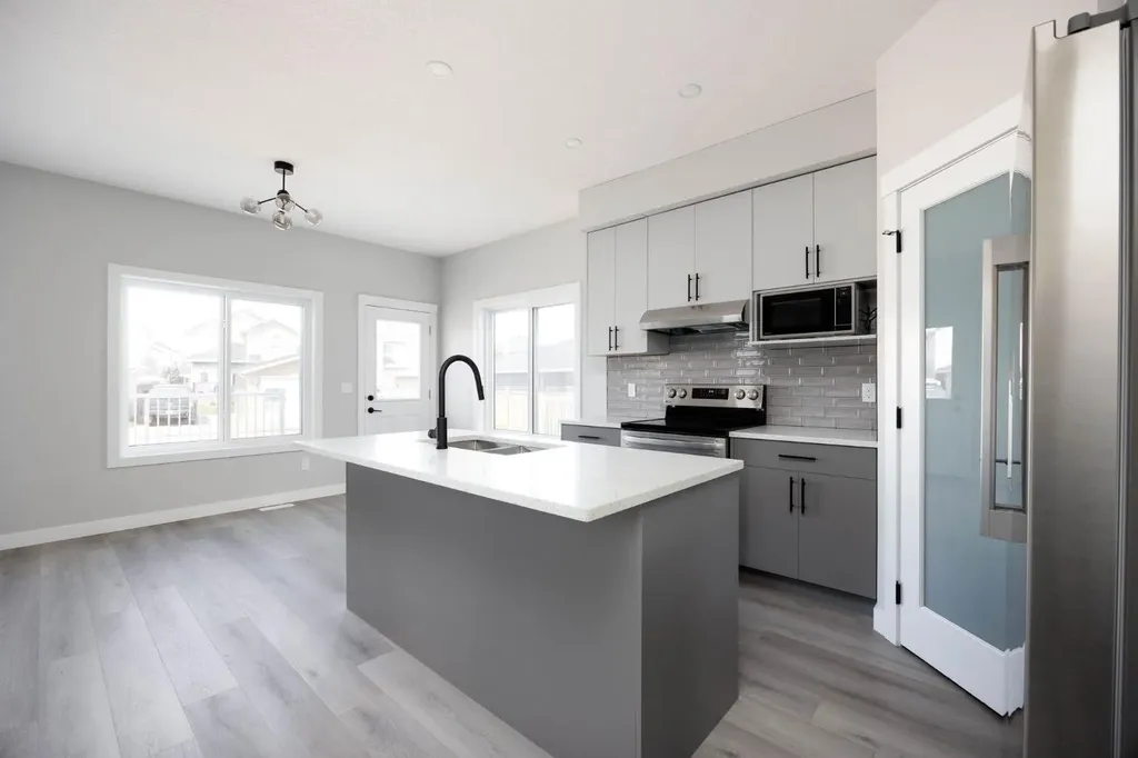 185 Dafoe Way Fort Mcmurray AB T9K2Y5
