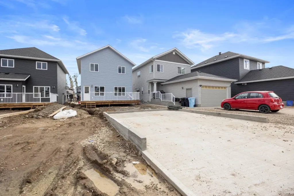 185 Dafoe Way Fort Mcmurray AB T9K2Y5