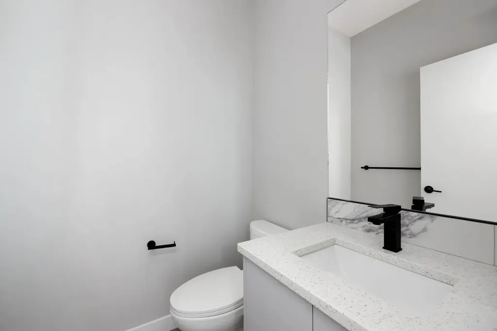 185 Dafoe Way Fort Mcmurray AB T9K2Y5