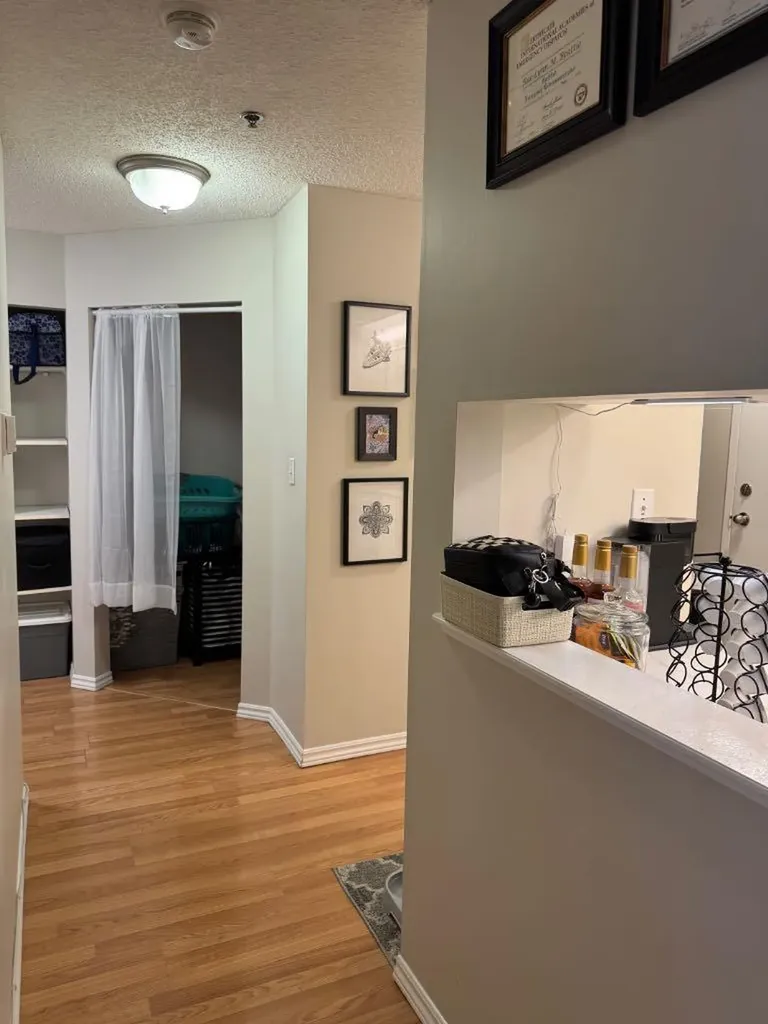 10405 99 Avenue Grande Prairie AB T8V 6Z3