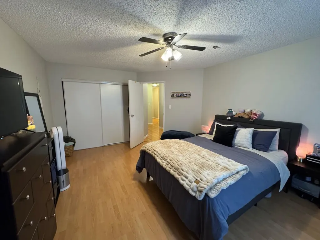 10405 99 Avenue Grande Prairie AB T8V 6Z3