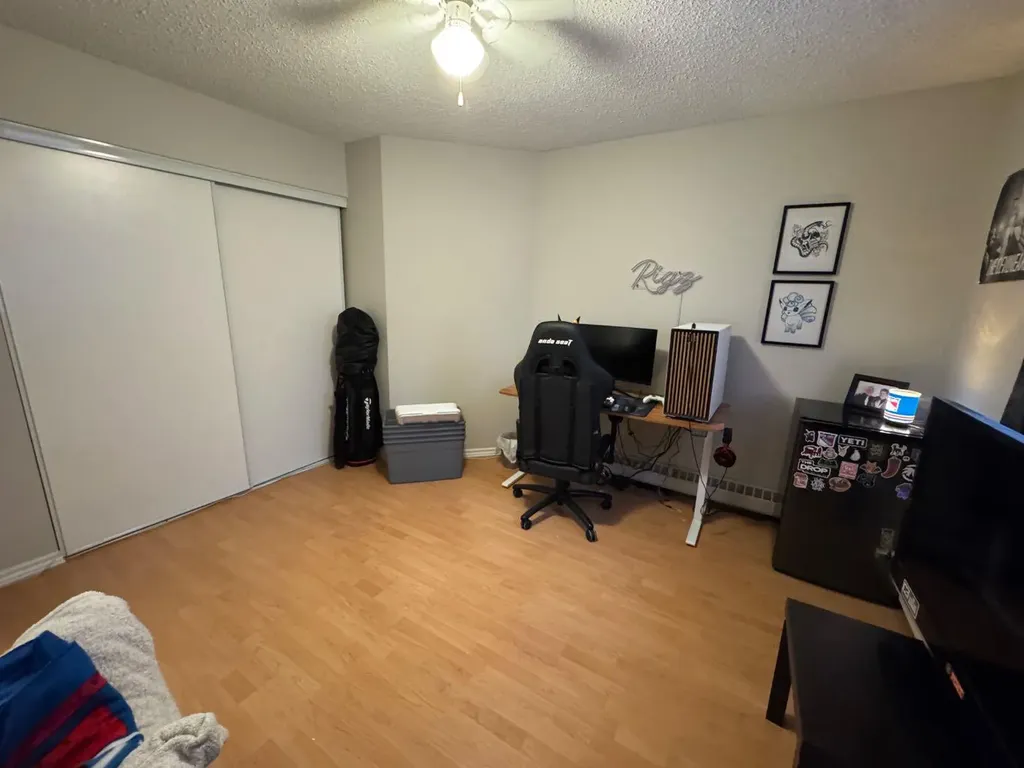 10405 99 Avenue Grande Prairie AB T8V 6Z3