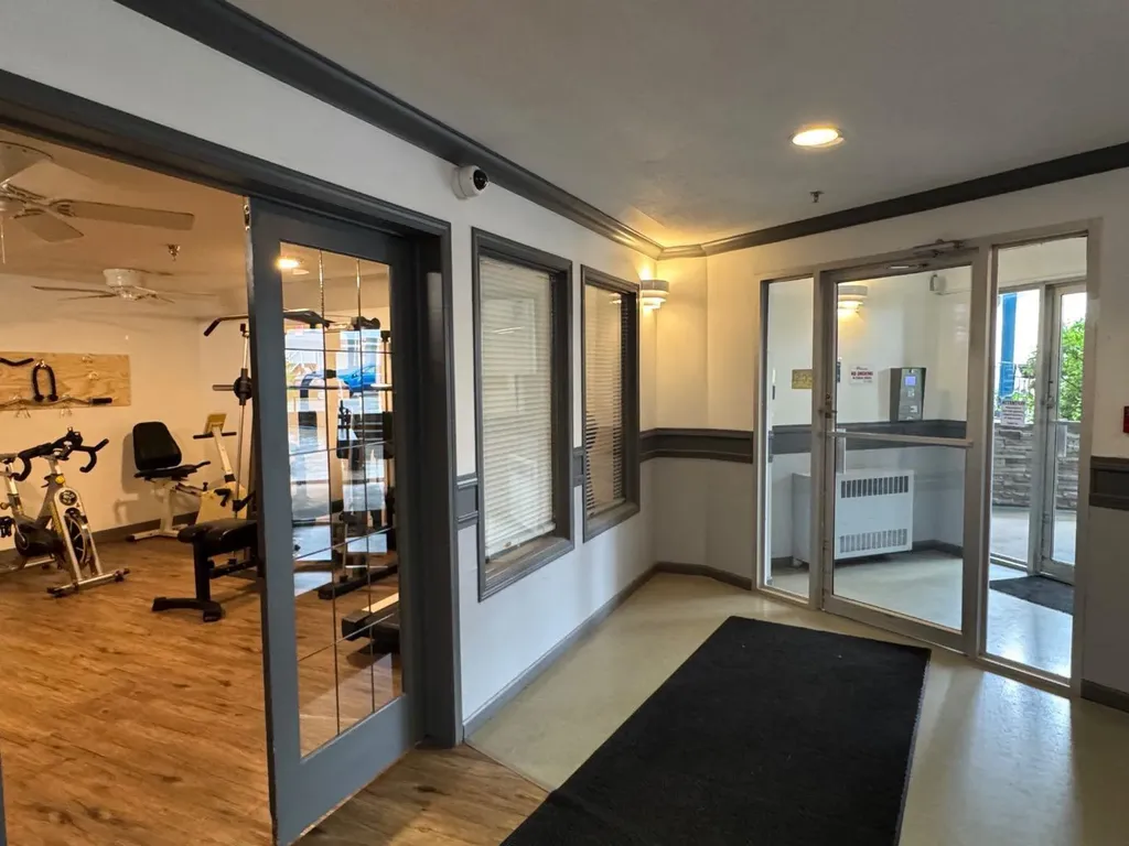10405 99 Avenue Grande Prairie AB T8V 6Z3