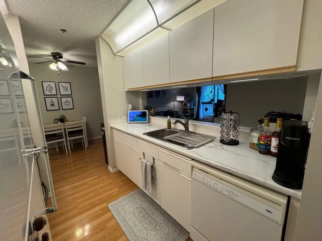 10405 99 Avenue Grande Prairie AB T8V 6Z3