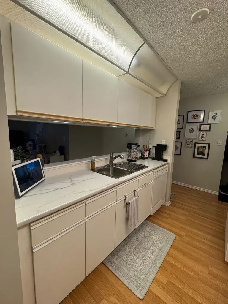 10405 99 Avenue Grande Prairie AB T8V 6Z3