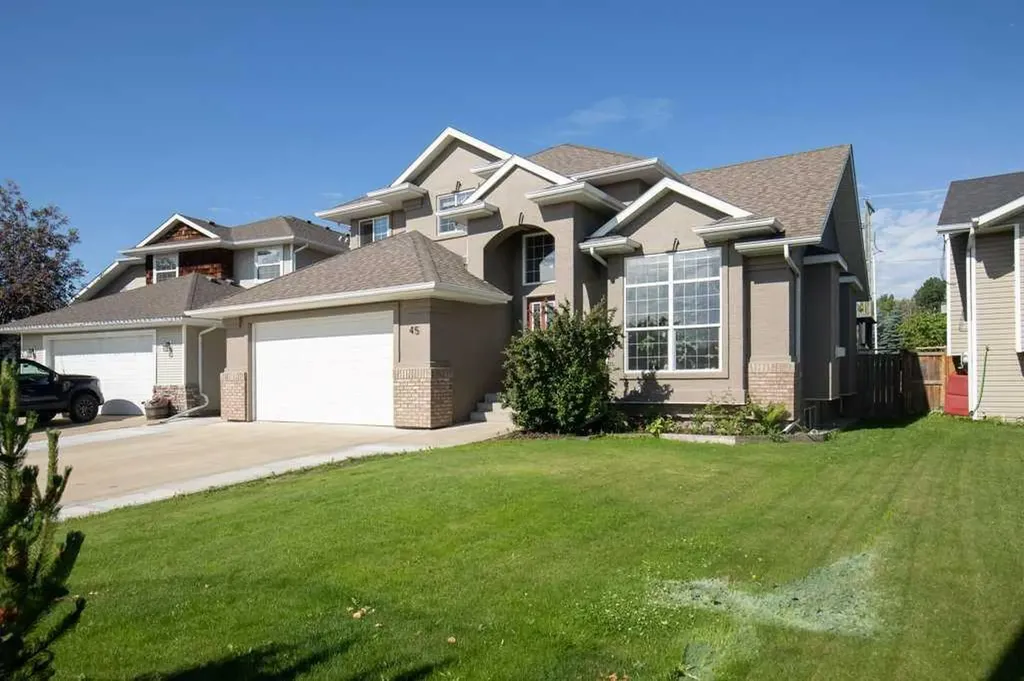 45 Firdale Court Sylvan Lake AB T4S 2M2